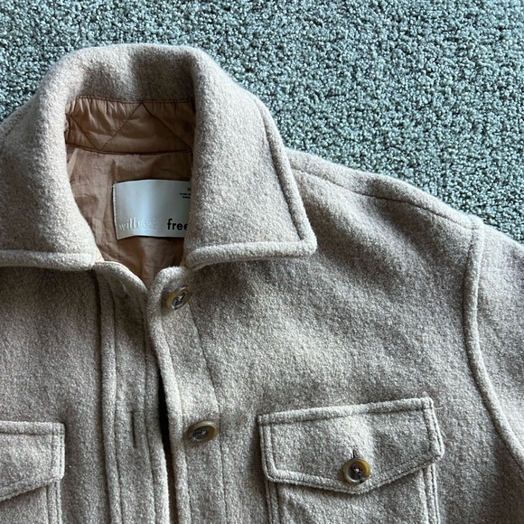 Aritzia button down jacket - Picture 5 of 7